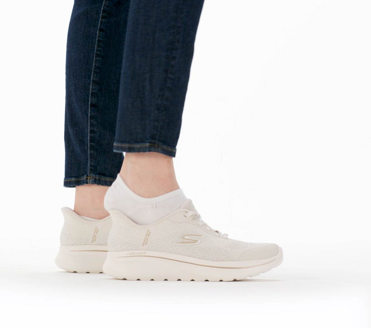 Skechers New - Skechers Slip-ins Relaxed Fit: GO WALK Arch Fit N-Joy - Ria