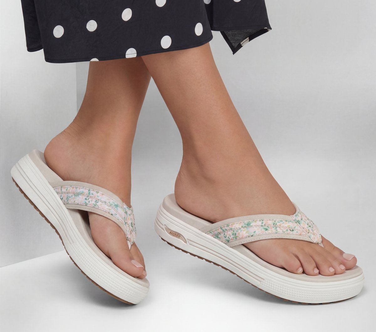 Skechers Hot Sale - Arch Fit Arcade Sandal - Flora Friends