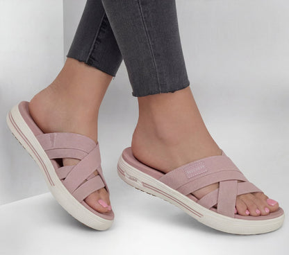 Skechers Premium - Arch Fit Arcade Sandal - Daylily