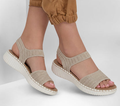 Skechers Special Offer - Wilshire Blvd - Summertime Inspo