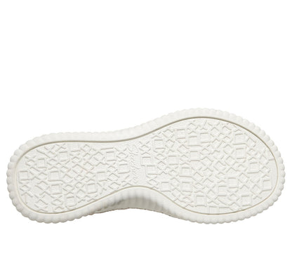 Skechers Special Offer - Wilshire Blvd - Summertime Inspo