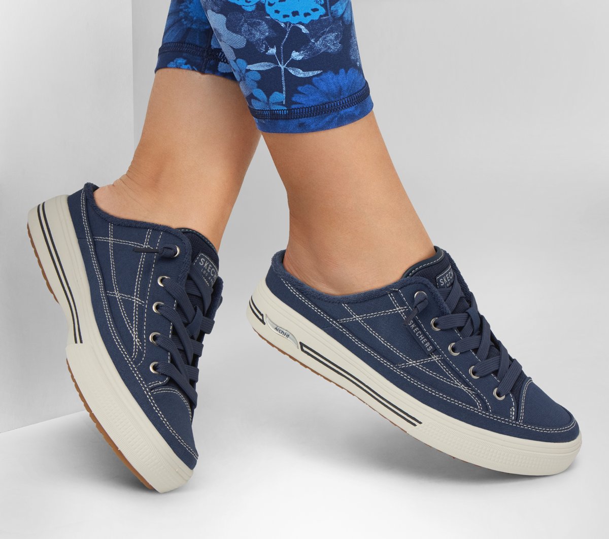 Skechers Sale - Arch Fit Arcade - Find Ya There