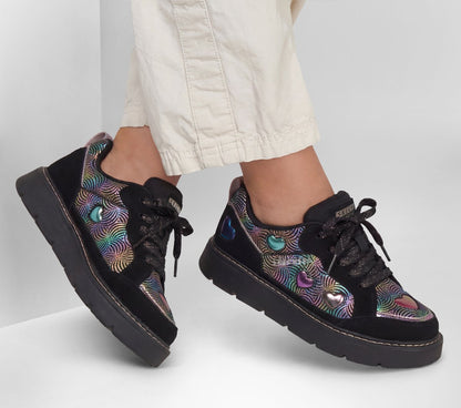 Skechers Exclusive - Keepsakes Cozy - Street Hiker Pops