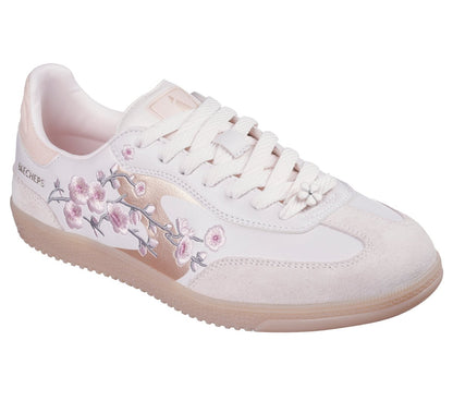 Skechers Recommended - Hotshot - Blooming Blossoms