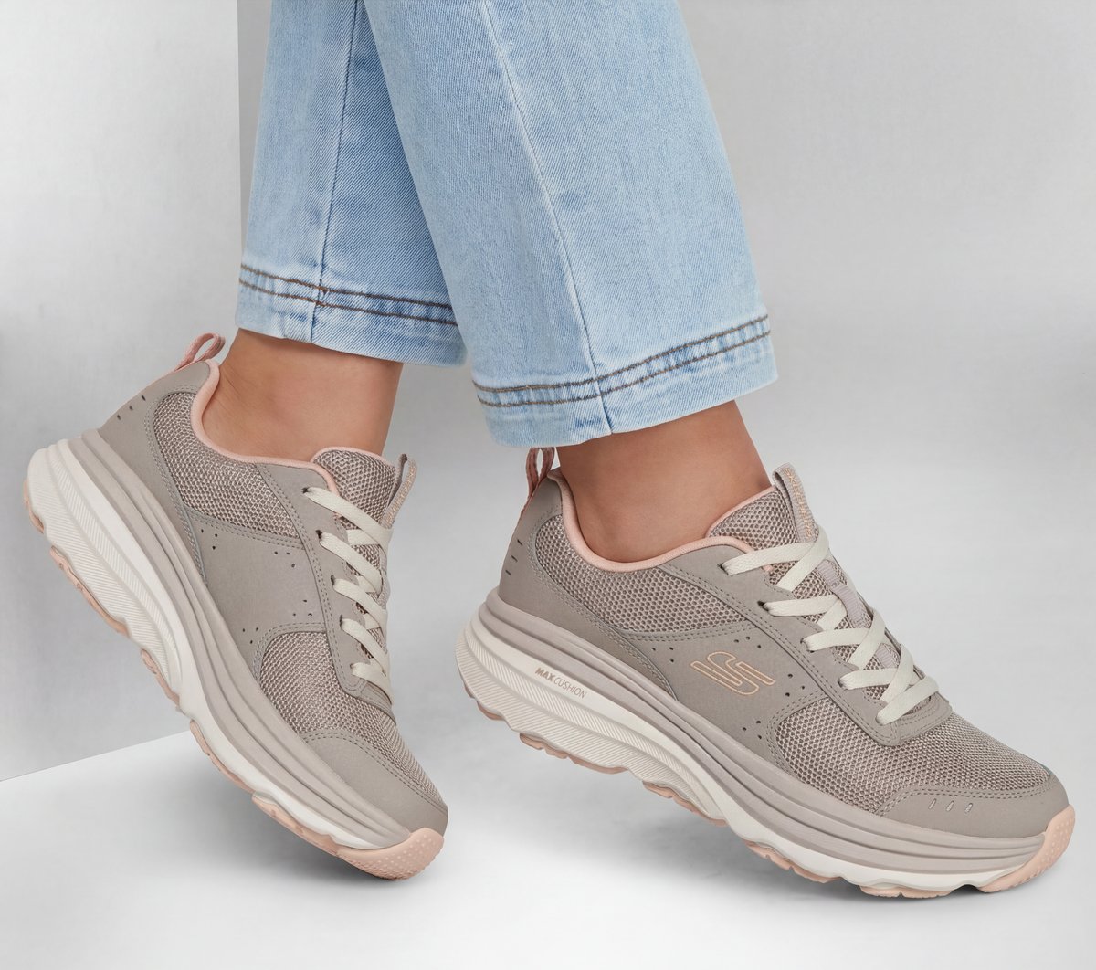 Skechers Signature - Relaxed Fit: Max Cushioning Zirrus - Cobble Stone