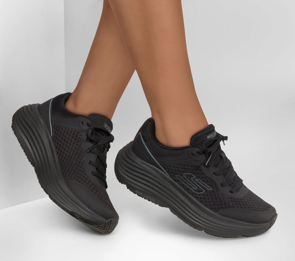 Skechers Value - Work Slip-Resistant: Max Cushioning Endeavour