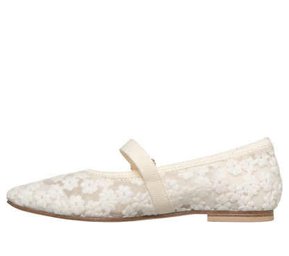 Skechers Everyday - Cleo Snip - Cute 'N' Chic