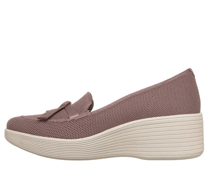 Skechers Essential - Relaxed Fit: Parallel Lite - Soaring Softly